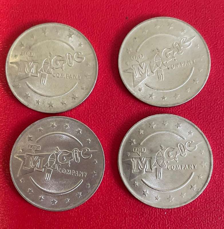 THE MAGIC GAME COMPANY 4 TOKENS