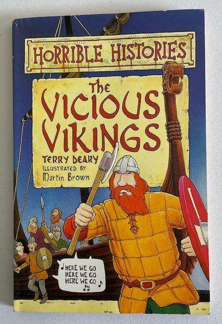 Horrible Histories - The Vicious Vikings - 1994- Terry Deary - 128 pages