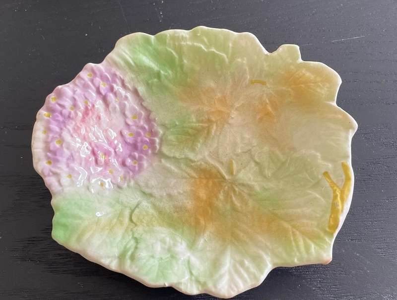 Vintage Hydrangea Trinket dish - AVON pottery