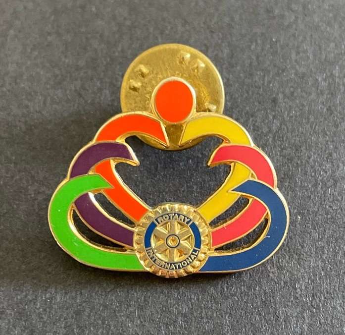 Vintage Rotary International Badge - great condition!