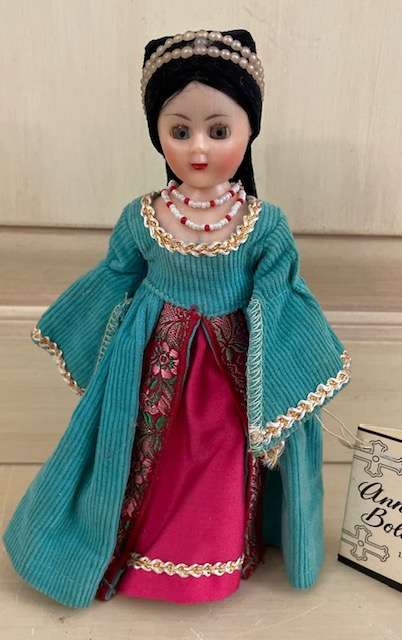 RARE Vintage collector's doll - Anne Boleyn - pre 1965