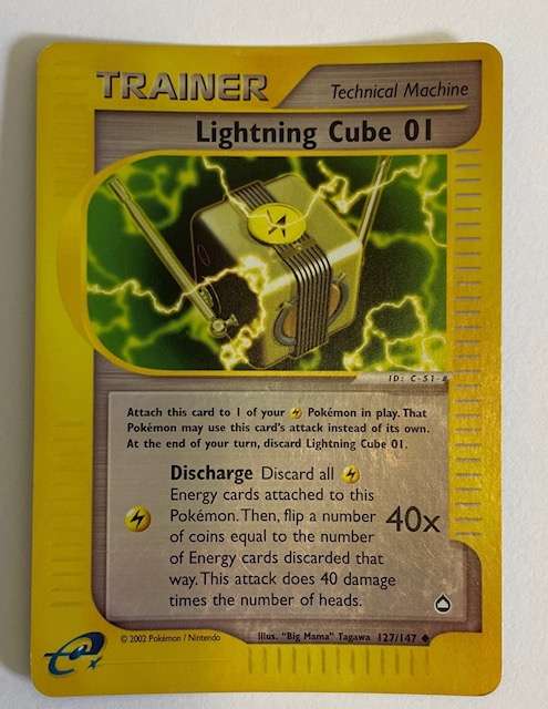 Pokémon Trading Card - 2002 - LIGHTNING CUBE 01 - REV HOLO - 127/147 Uncommon. LP