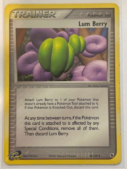 Pokémon Trading Card - Three Berry Trainer Cards. Memory Berry, Healing Berry & Lum Berry  - all LP