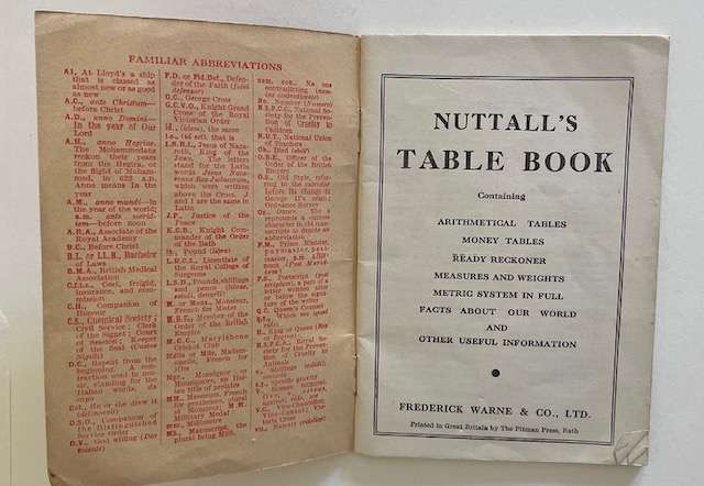 VINTAGE NUTTALS TABLE BOOK OF ESSENTIAL FACTS & FIGURES - EARLY 1950'S