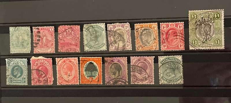 Early mixed SA revenues / fiscal stamps .8   Cape - Tvl - Natal - Union