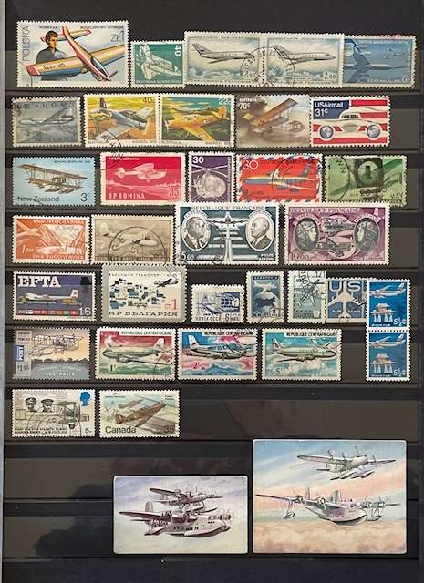 Thematic stamps - AEROPLANES - mixed lot with vintage cigarette cards.