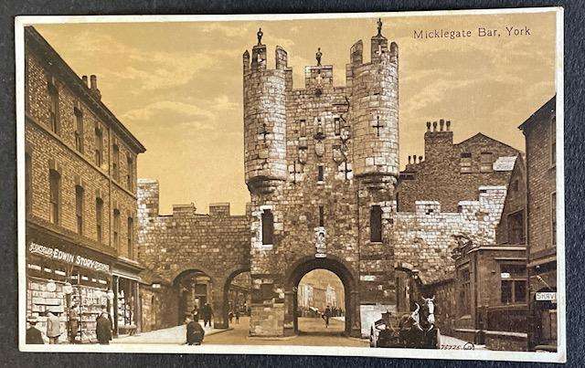 Antique postcard - YORK - Micklegate  Bar - Valentines - #75725  - unused - Beautiful!