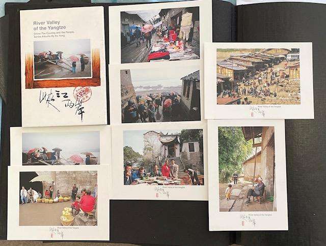 7 Postcards with holder - River Valley of The Yangtze - Series by Xu Yong 1991 Scarce find!