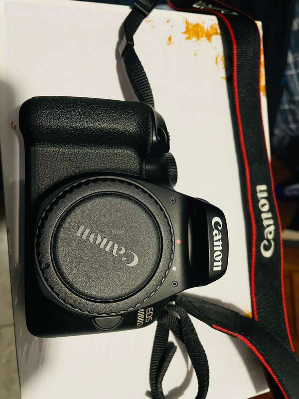 Canon EOS 4000D Double DC Lens Kit + Lens Hoods