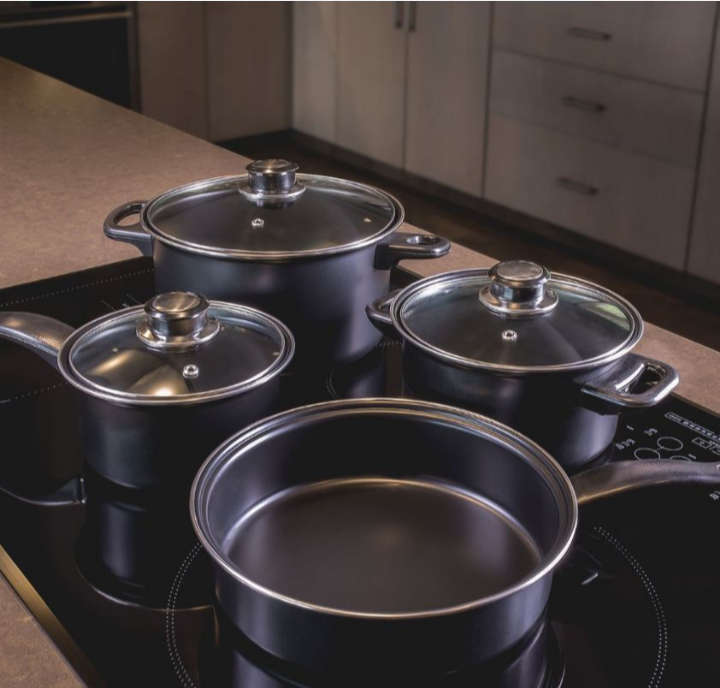 BURRAAQ TRANDING / 13 PIECE BLACK CARBON NO STICK COOKWARE SET