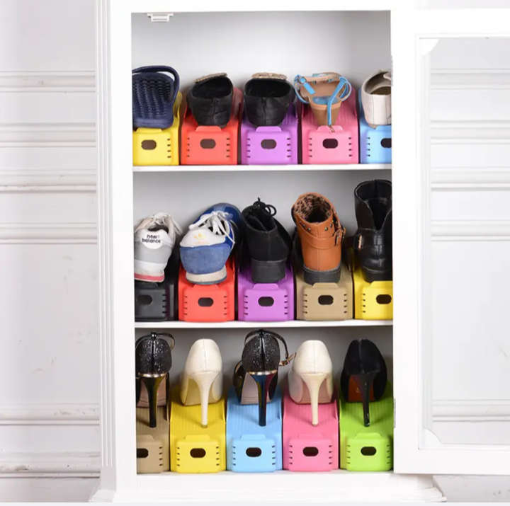 BURRAAQ TRANDING / CREATIVE SHOE FRAME