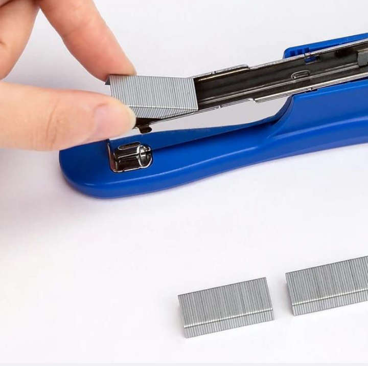 BURRAAQ TRANDING / STAPLER PAPER HA
