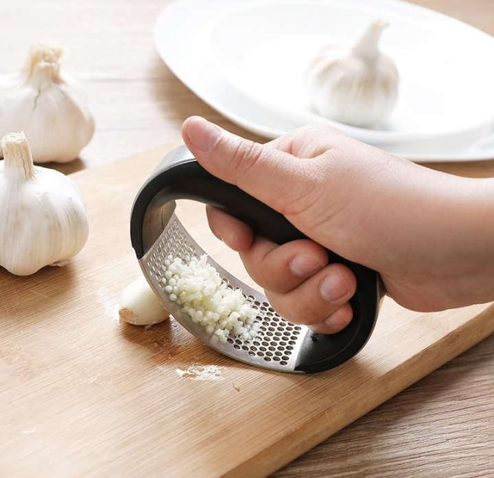 BURRAAQ TRANDING / GARLIC PRESS