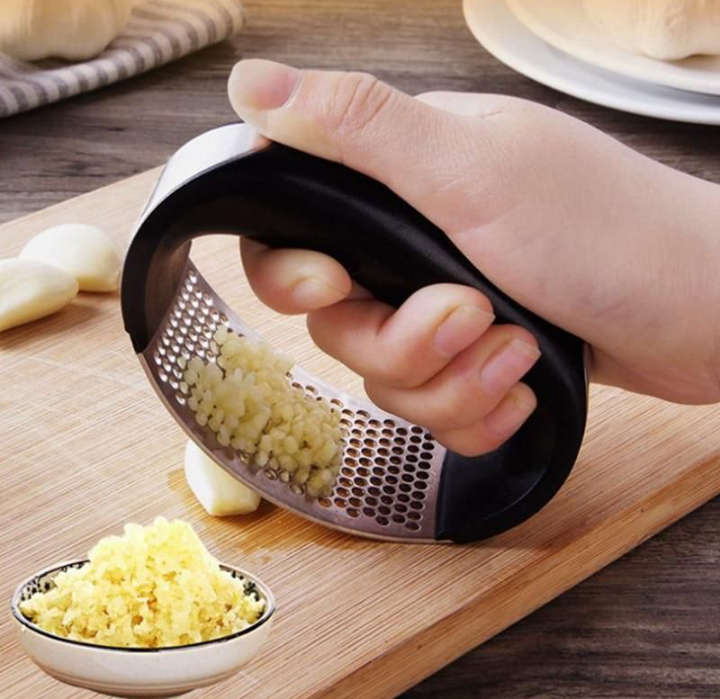 BURRAAQ TRANDING / GARLIC PRESS