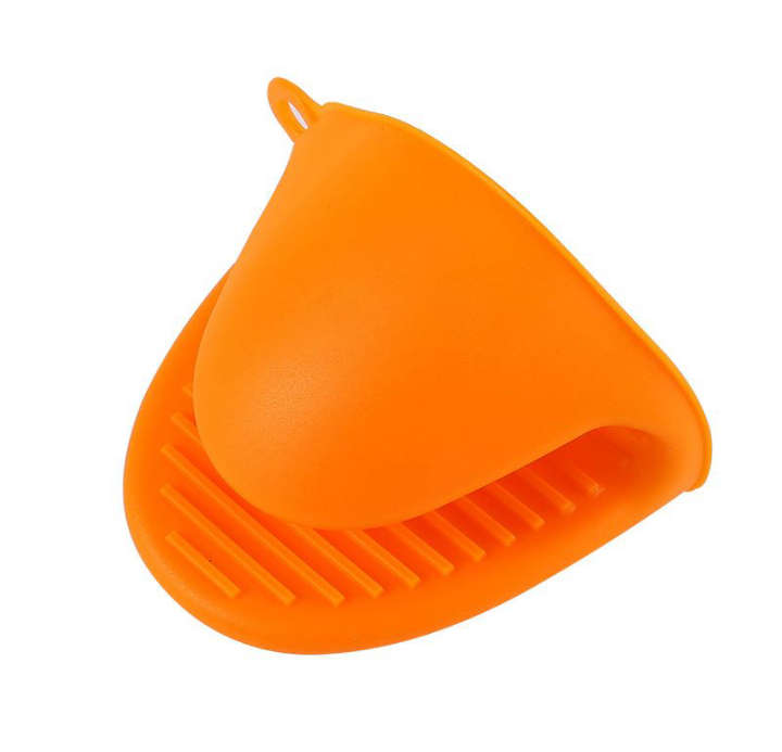 BURRAAQ TRANDING / SILICONE HEAT INSULATION NON SLIP HAND MITT