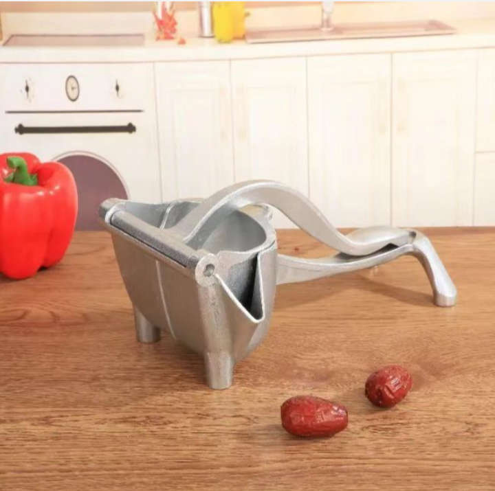 BURRAAQ TRANDING/  FRUIT JUICE PRESS 380G