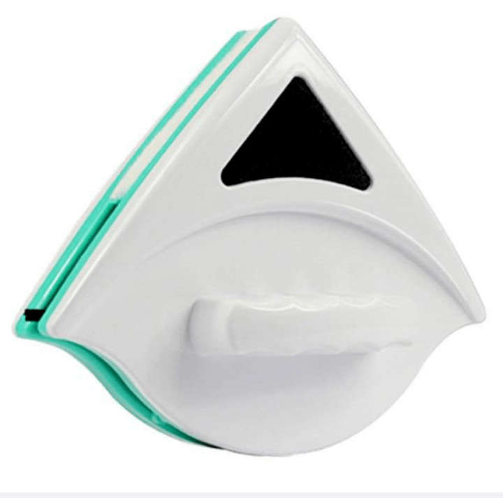 BURRAAQ TRANDING/ GLASS CLEANER DOUBLE FACED