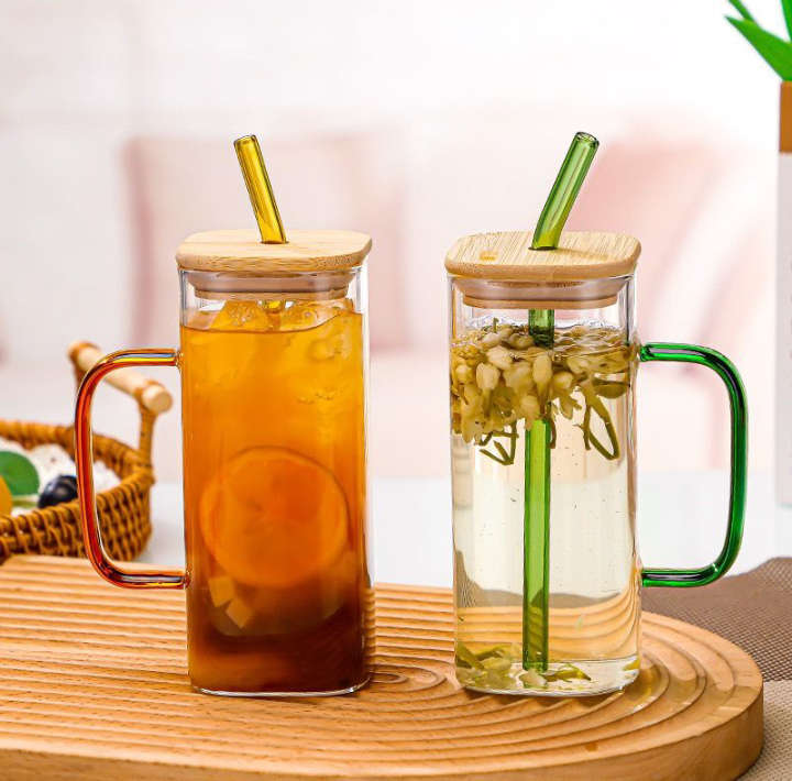 BURRAAQ TRADING/ COLOURFUL SQUARE GLASS MUG WITH BAMBOO PLASTIC LID