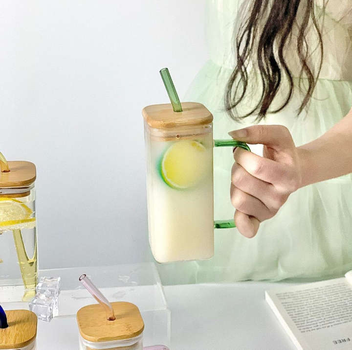 BURRAAQ TRADING/ COLOURFUL SQUARE GLASS MUG WITH BAMBOO PLASTIC LID