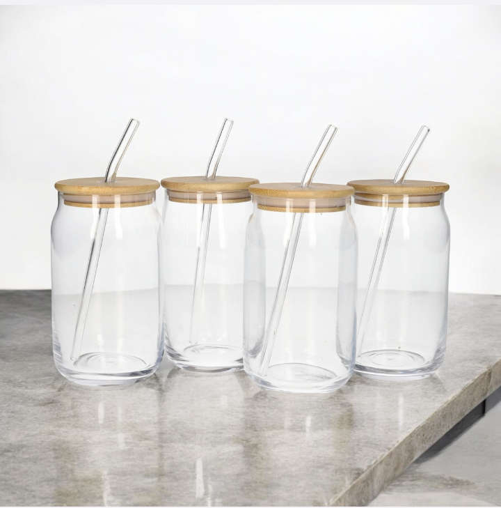 BURRAAQ TRANDING/ COCKTAIL DRINKING GLASS WITH BAMBOO LID AND STRAW