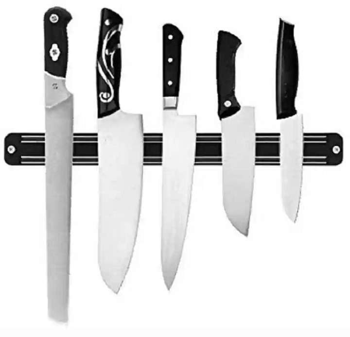 BURRAAQ TRANDING / MAGNETIC KNIFE HOLDER BLACK UMLOZI