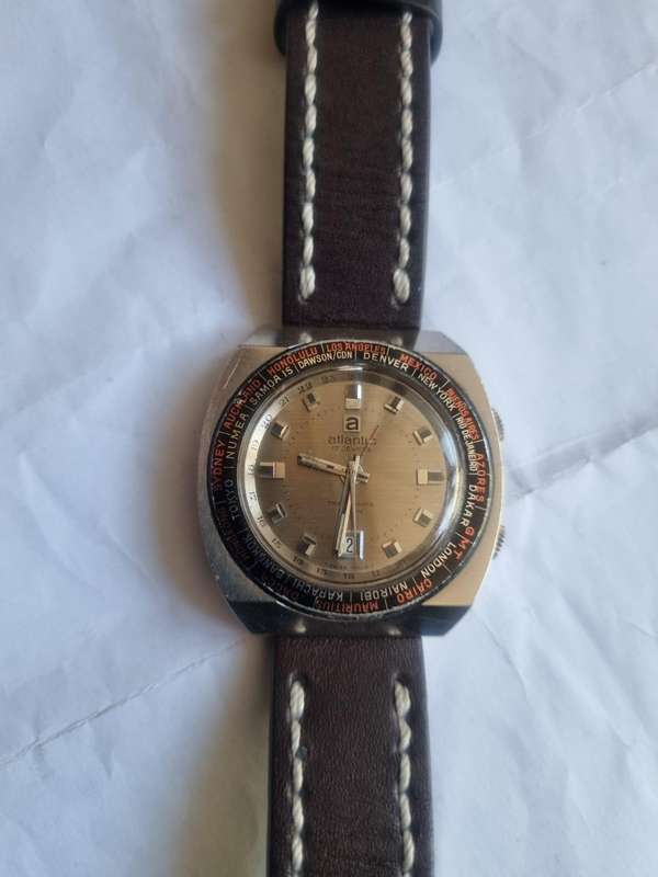 Vintage 1960s Atlantic Travelmate