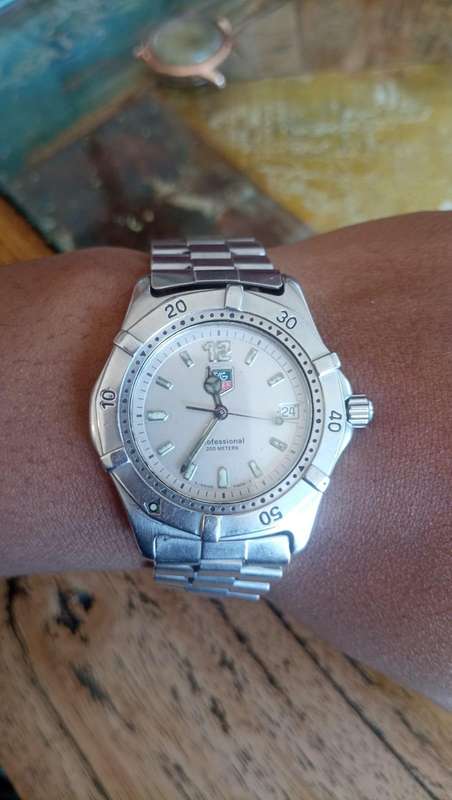 TAG Heuer Professional 200M