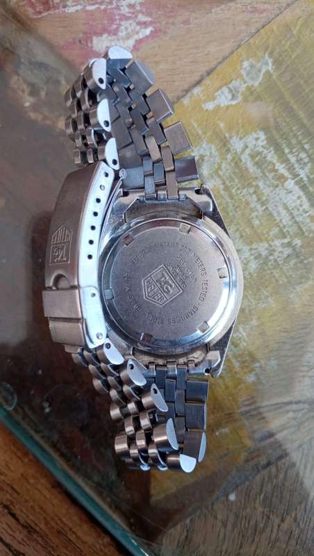 TAG Heuer Professional 200M