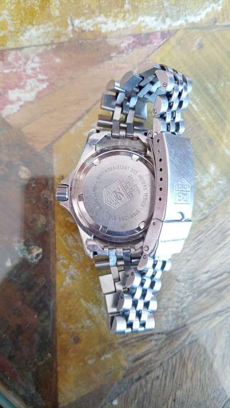 TAG Heuer Professional 200M