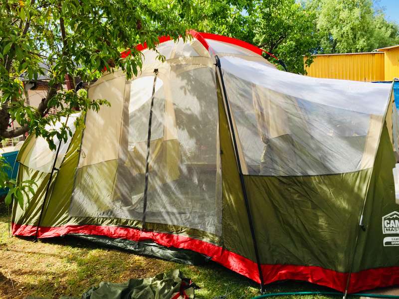 Campmaster Family Dome 6 in Excellent Condition