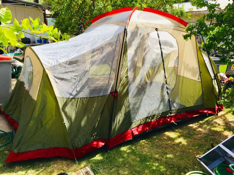 Campmaster Family Dome 6 in Excellent Condition