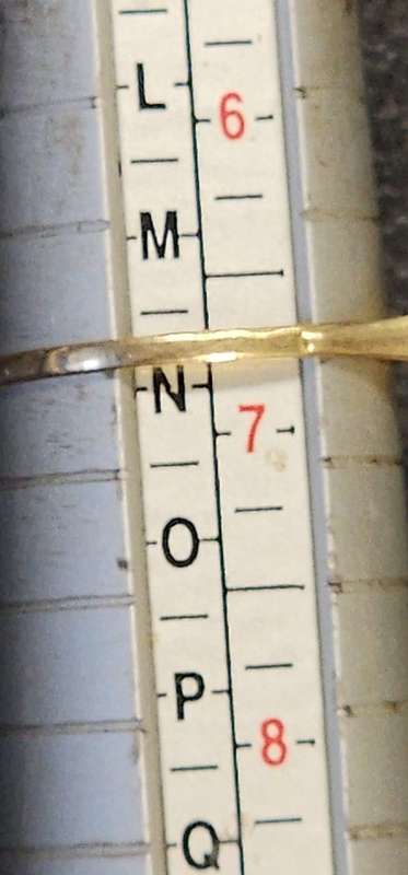 750 GOLD RING WITH PEARL.