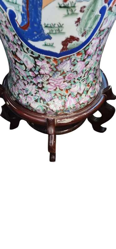 ANTIQUE EXTRA LARGE VASE ON PEDESTAL