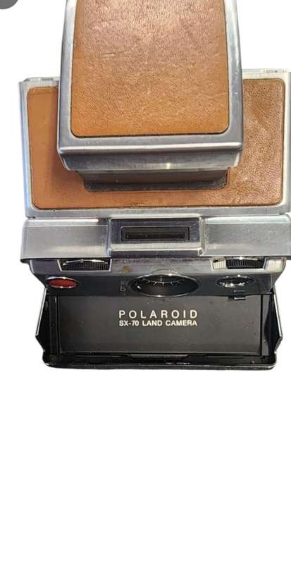 POLAROID SX-70 LAND CAMERA