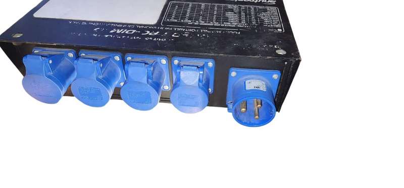 QUAD PRO DIM-10 PROFESSIONAL PORTABLE DIMMER/SWITCH