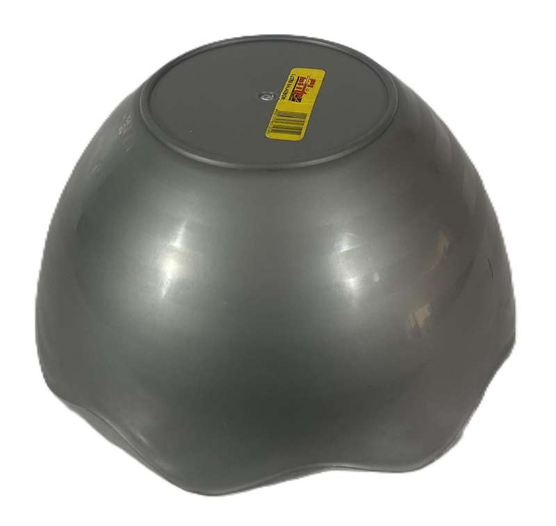 3 Liter salad bowl - Garage sale Item 1