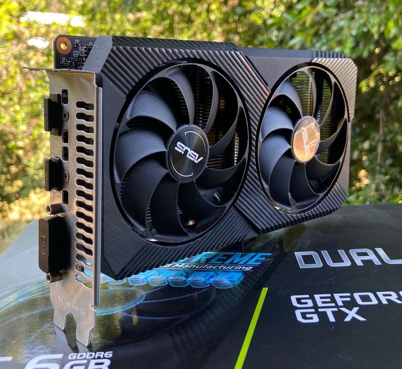 Asus NVIDIA GTX 1660 Super 6GB GDDR6 - 1408 CUDA cores 192-bit Gaming GeForce