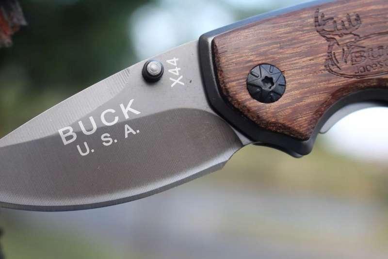 BUCK X44 Pocket Knife