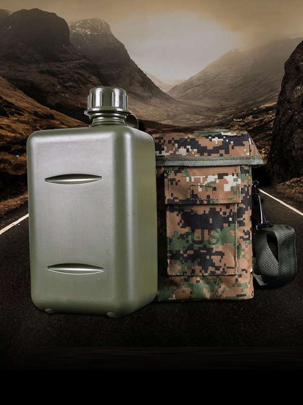 Outdoor Square Canteen 2L (Water Bottle)