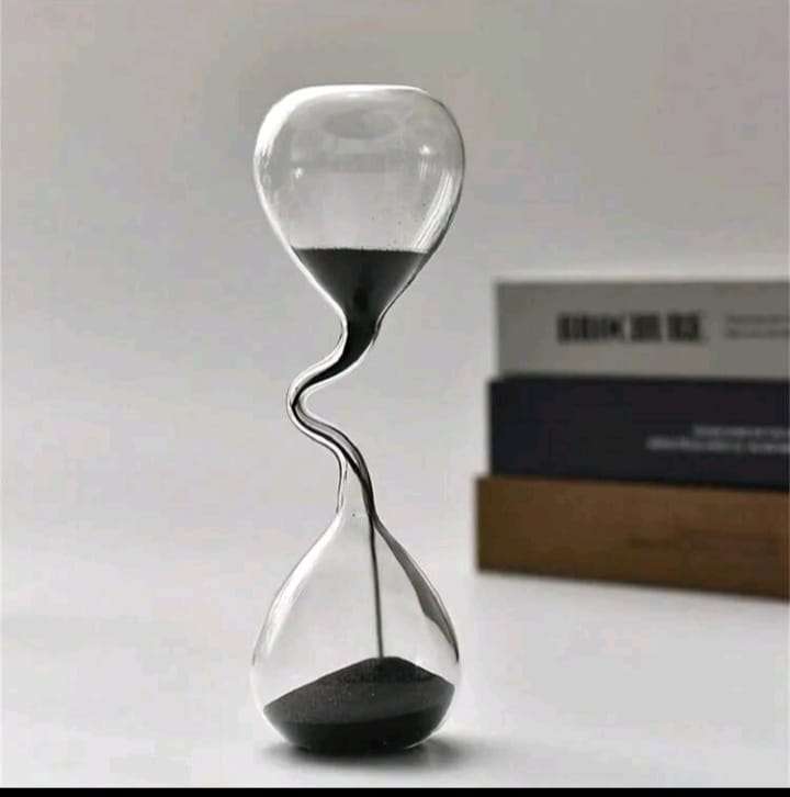Hourglass with S-Shaped (Slow Down Hour Glass)