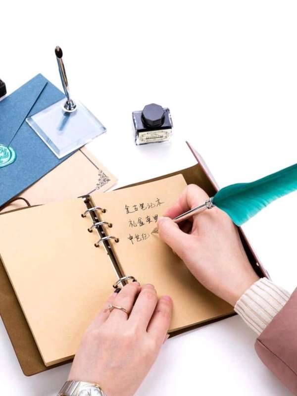 Notebook (A5) in Vintage European Style with Feather Quill Pen