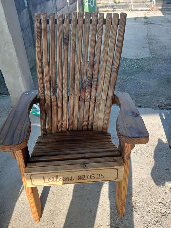 AMERICAN STYLE ADIRONDACK CHAIRS