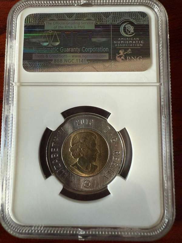 2010 CANADA $2