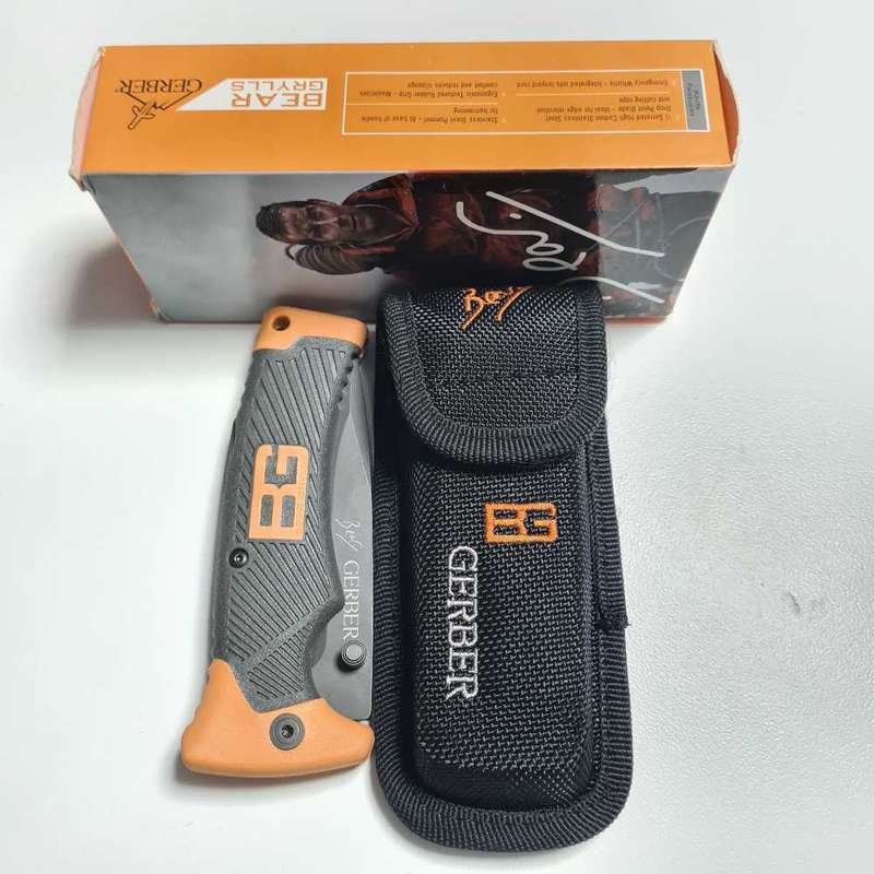 Bear Grylls Gerber knife