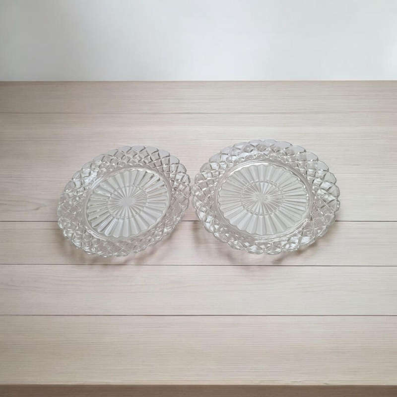 2 cut glass side plates 180mm