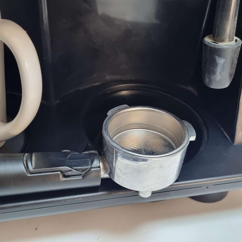 Platinum Espresso and Coffee Bar (working)