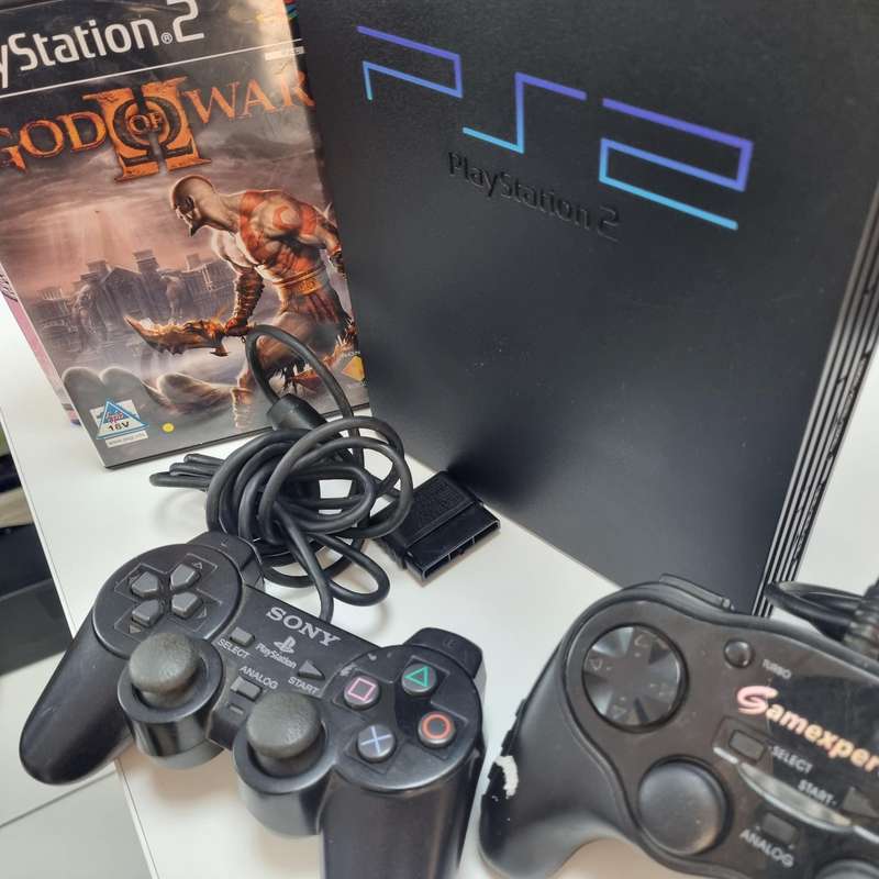 Play station 2 with 3 free games