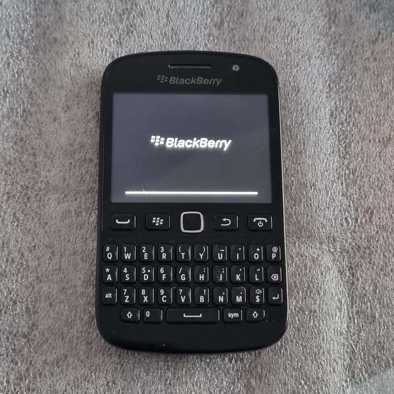 Blackberry 9720