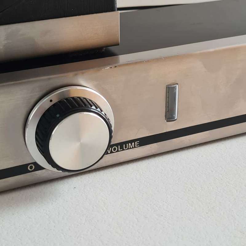 Rare and unique vintage AE FM radio with vintage KIC speaker.