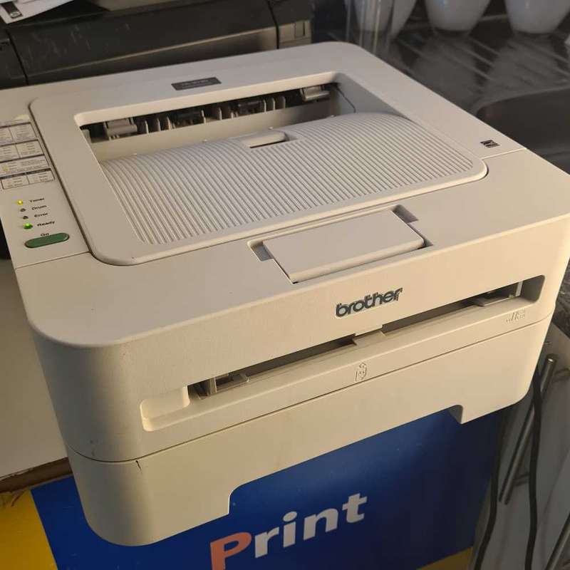 Fast reliable Brother HL-2130 Laser printer